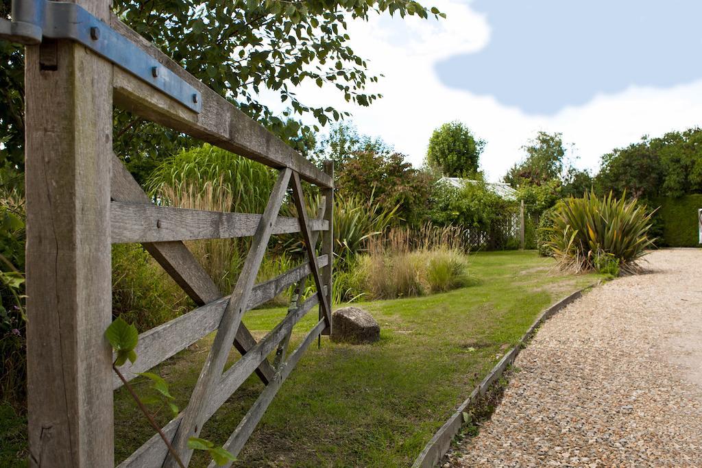 Bed and Breakfast Lockgate Dairy Chichester Exterior foto